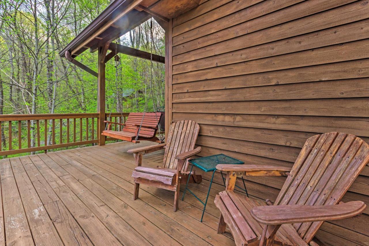 Spacious With Hot Tub And Mtn View Casa de Férias *